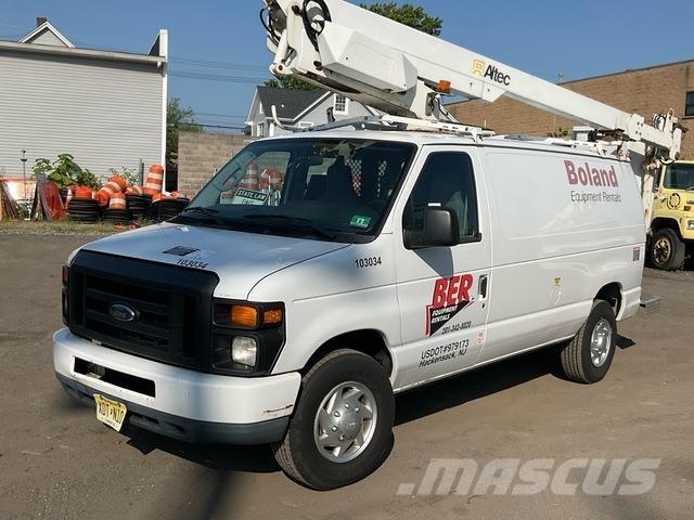 Ford E-350 Camion nacelle