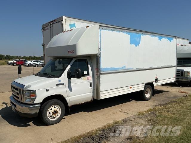 Ford E-350 Camion Fourgon
