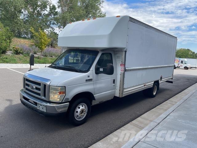 Ford E-350 Camion Fourgon