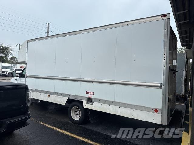 Ford E-350 Fourgon