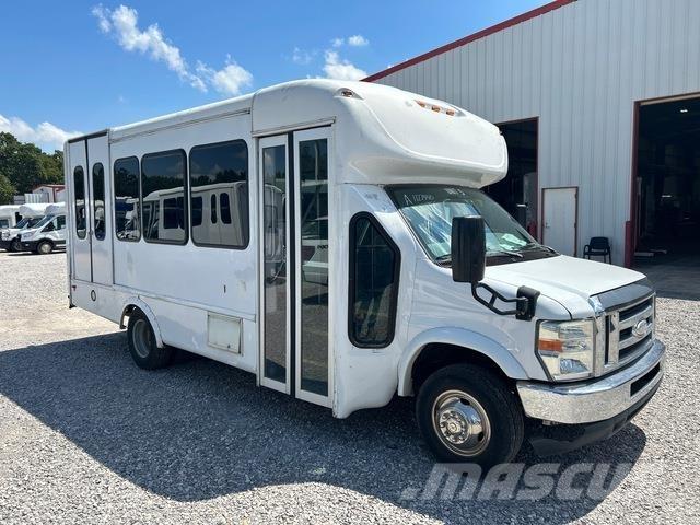 Ford E-350 Mini-bus