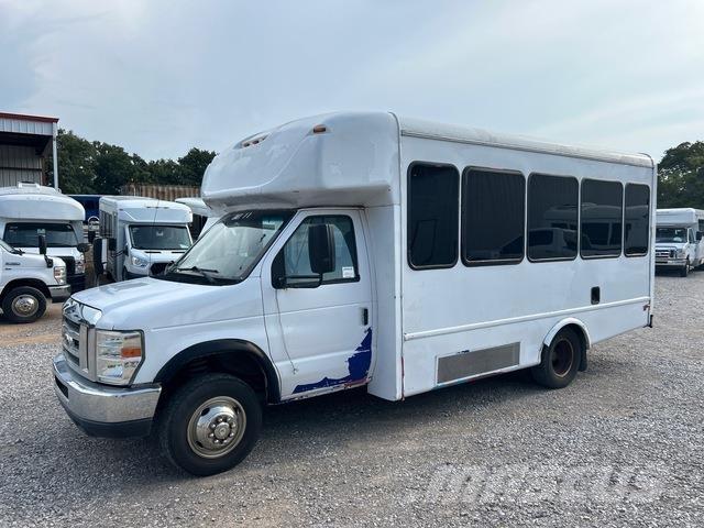 Ford E-350 Mini-bus