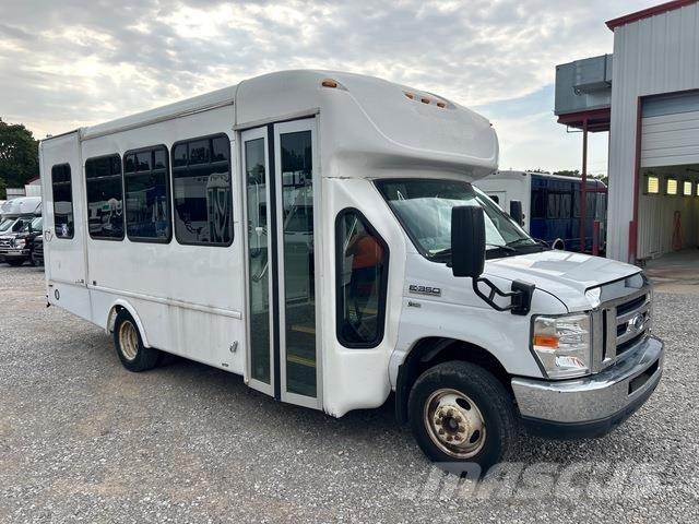 Ford E-350 Mini-bus