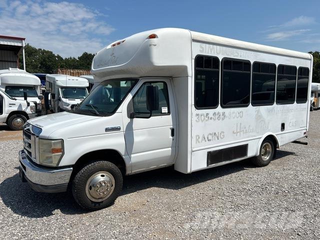 Ford E-350 Mini-bus