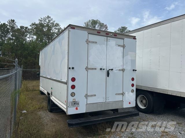 Ford E-350 Utilitaire