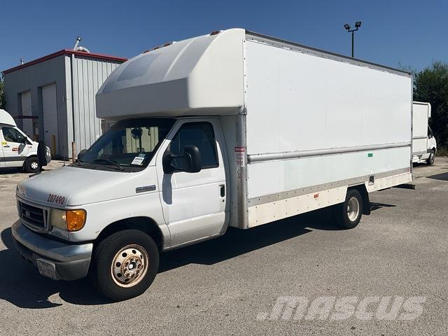 Ford E-350 Camion Fourgon