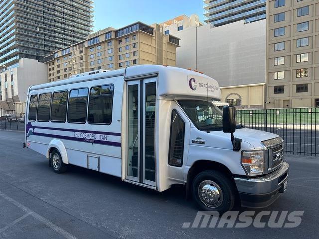Ford E-450 Mini-bus