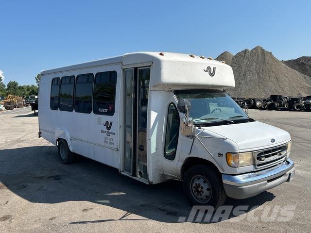 Ford E-450 Mini-bus