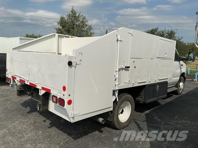 Ford E-450 Semoir à engrais