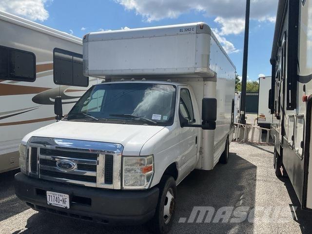 Ford E-450 Camion Fourgon