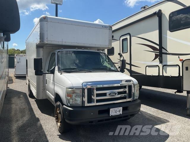 Ford E-450 Camion Fourgon
