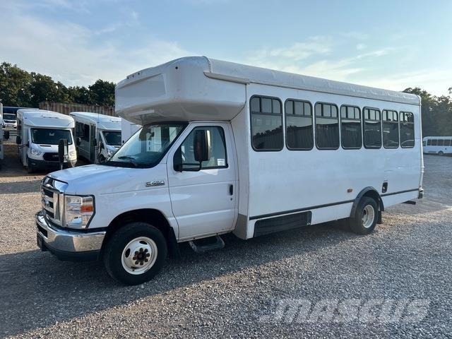 Ford E-450 Mini-bus