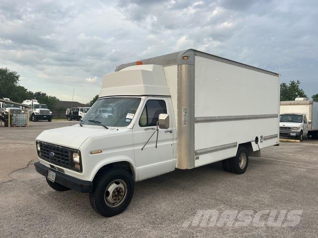Ford E350 Camion Fourgon
