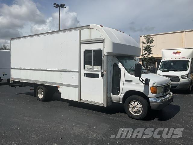 Ford E350 Camion Fourgon