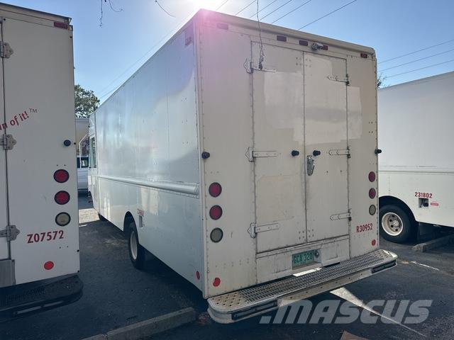 Ford Econoline Fourgon