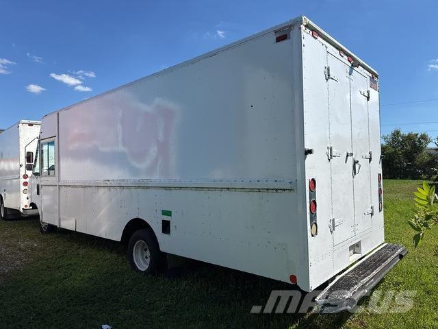 Ford Econoline Fourgon