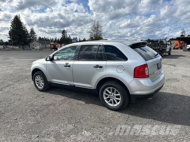 Ford Edge Voiture