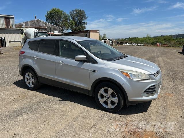 Ford Escape Voiture