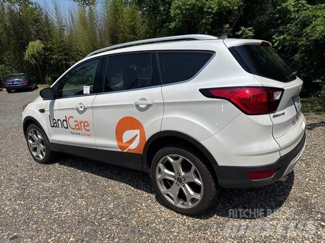 Ford Escape Voiture
