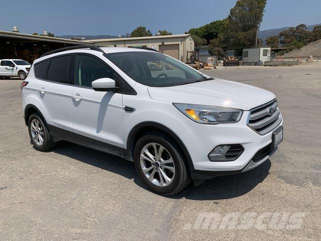 Ford Escape Voiture