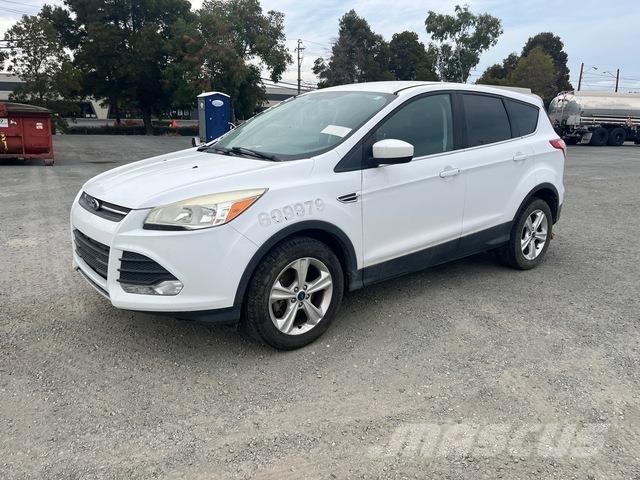 Ford Escape Voiture
