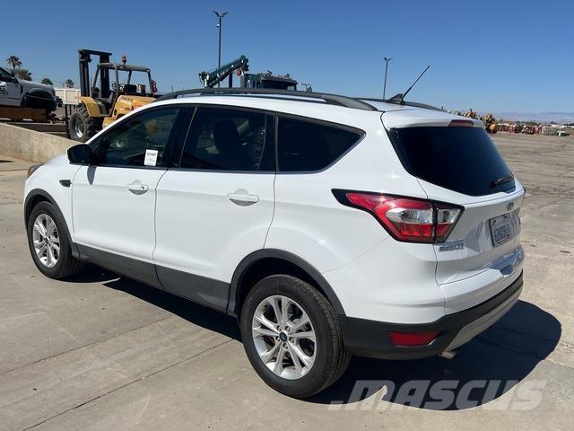 Ford Escape Voiture
