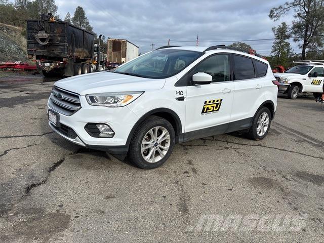 Ford Escape Voiture