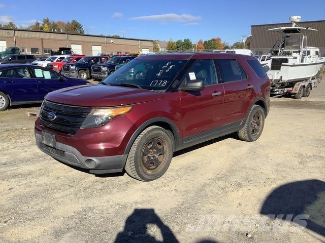 Ford Explorer Voiture