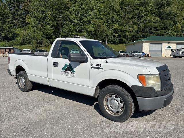 Ford F-150 Utilitaire benne