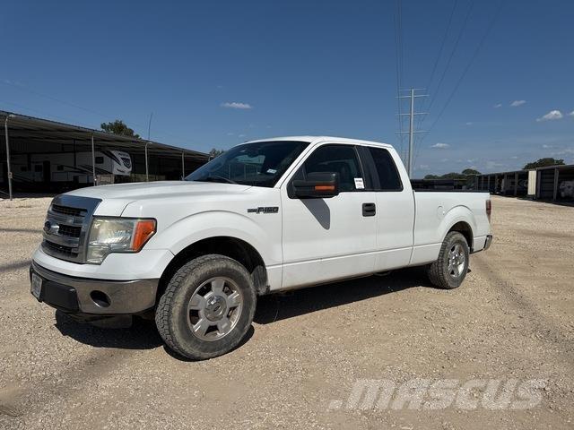 Ford F-150 Utilitaire benne