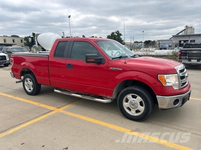 Ford F-150 Utilitaire benne