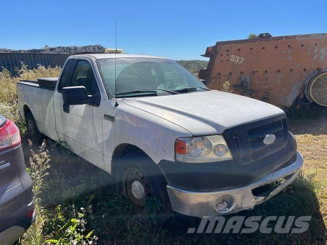 Ford F-150 Utilitaire benne