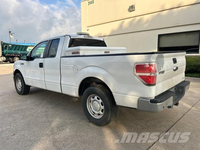 Ford F-150 Utilitaire benne