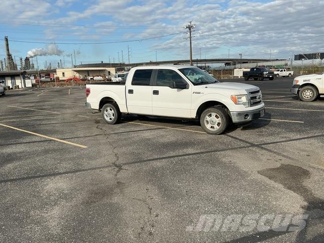 Ford F-150 Utilitaire benne