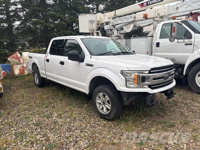 Ford F-150 4x4 Utilitaire benne