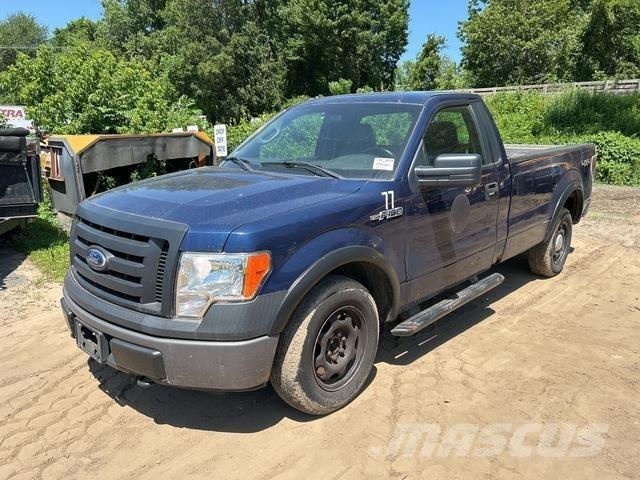 Ford F-150 XL Utilitaire benne