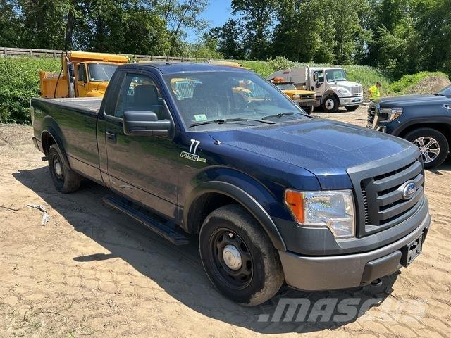 Ford F-150 XL Utilitaire benne