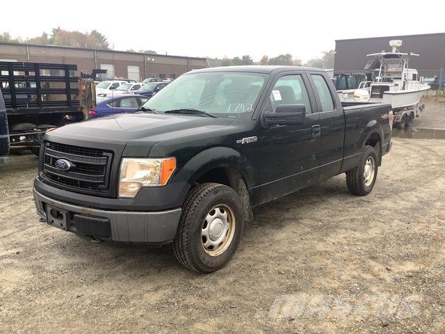 Ford F-150 XL Utilitaire benne