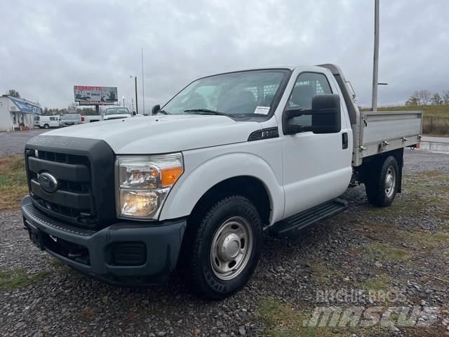Ford F-250 Camion plateau