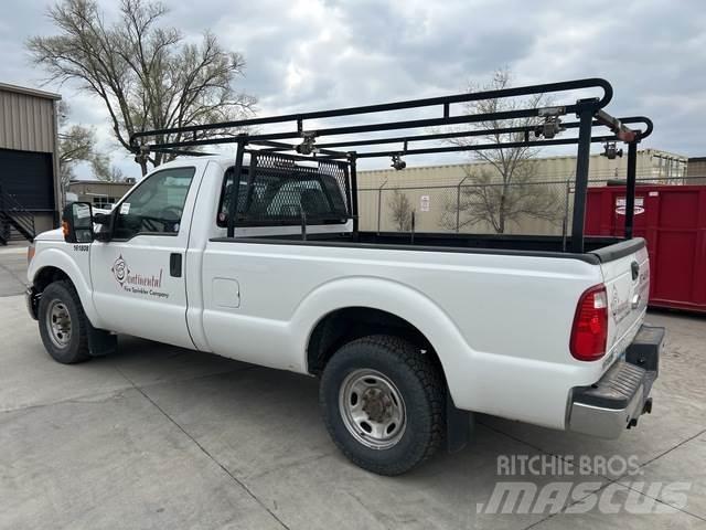Ford F-250 Autre fourgon / utilitaire