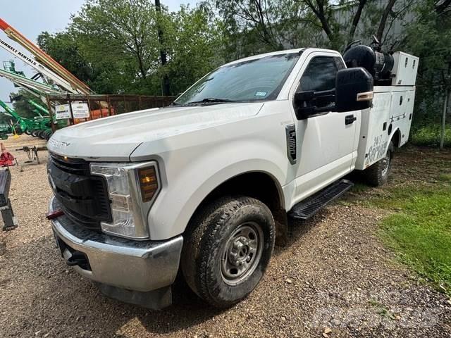 Ford F-250 Camions et véhicules municipaux