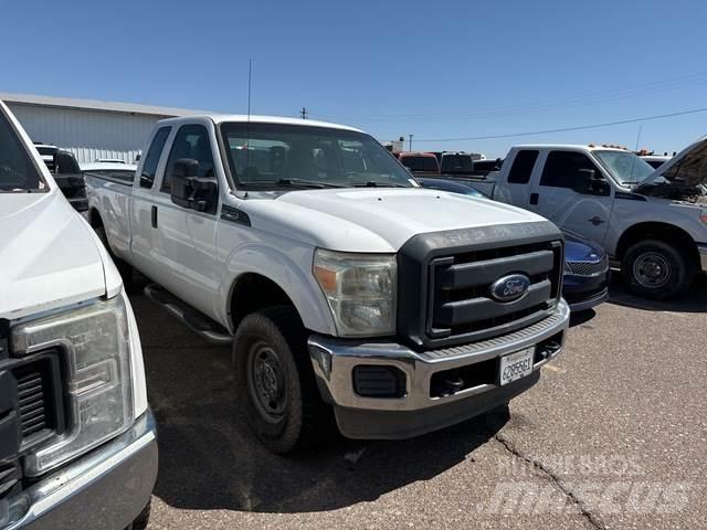 Ford F-250 Autre fourgon / utilitaire