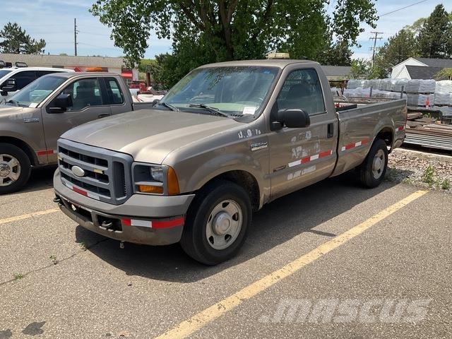 Ford F-250 Autre fourgon / utilitaire