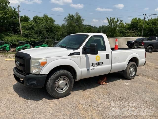Ford F-250 Autre fourgon / utilitaire