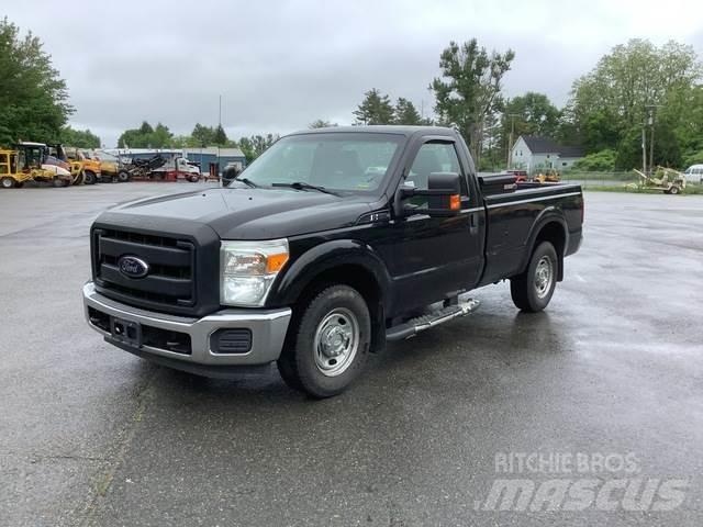 Ford F-250 Autre fourgon / utilitaire
