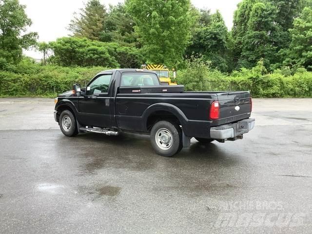 Ford F-250 Autre fourgon / utilitaire