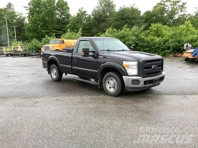 Ford F-250 Autre fourgon / utilitaire