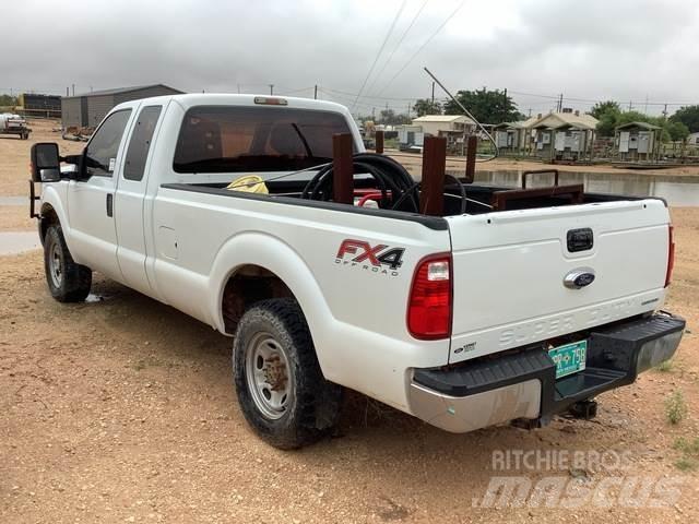 Ford F-250 Autre fourgon / utilitaire