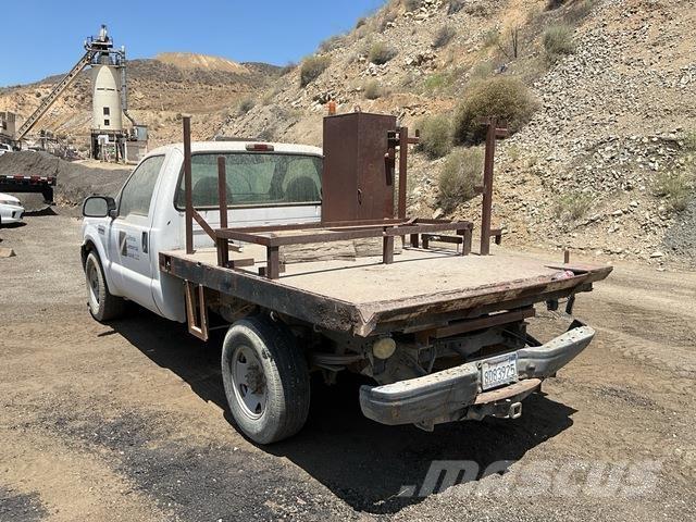 Ford F-250 Camion plateau