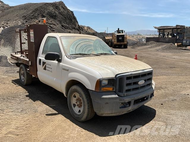 Ford F-250 Camion plateau